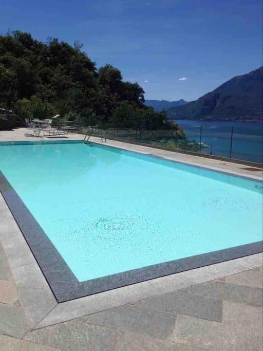 Poolside Apartment Cristina Bellano Dış mekan fotoğraf